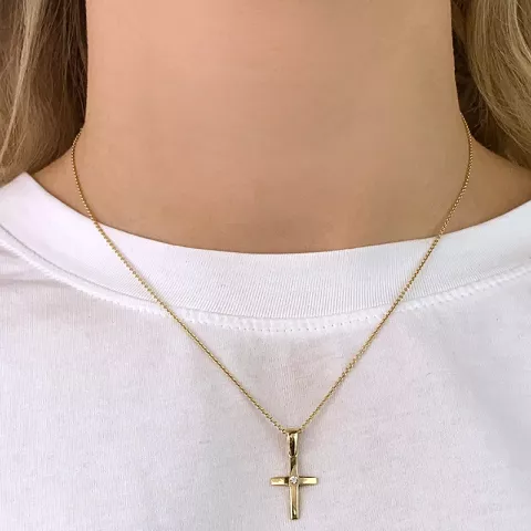 kruis hanger in 9 karaat goud