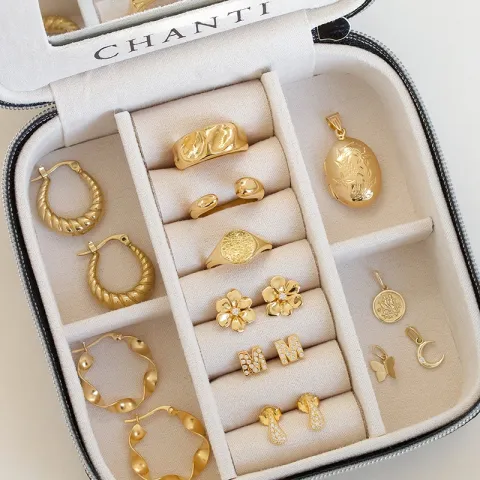 maan zirkoon hanger in 8 karaat goud