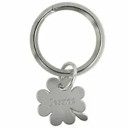 sleutelhanger met naam in metaal en zilver