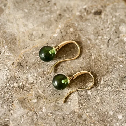 oorbellen in 9 karaat goud met groen kristal