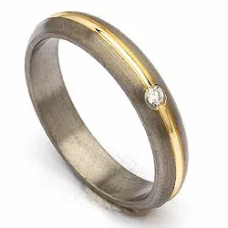 Trouwring in titanium en goud 0,030 ct