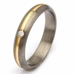 Trouwring in titanium en goud 0,030 ct