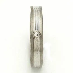 Trouwring in 14 karaat titanium en witgouden 0,025 ct