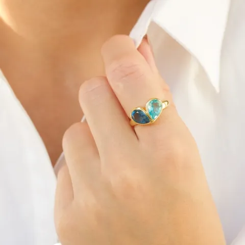 blauwe kristal ring in verguld messing - Loom Stones