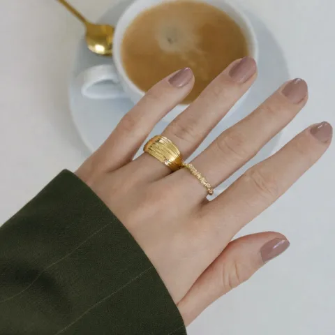 ring in verguld messing - Eliné