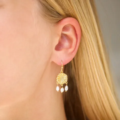 parel oorbellen in verguld messing - Eliné