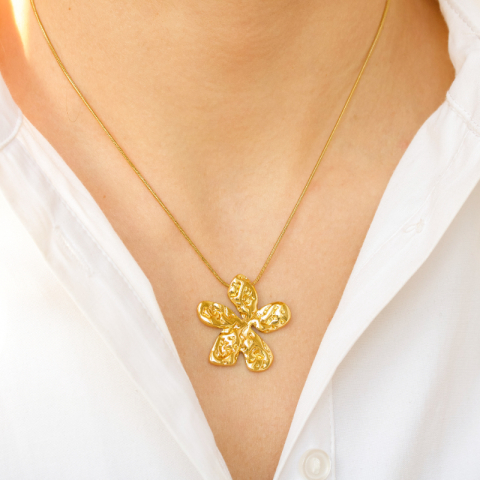 waterproof bloem ketting in verguld staal - OCEANA