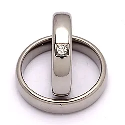 Trouwringen in titanium 0,05 ct