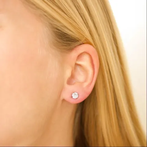 5 mm waterproof solitaire oorbel in verguld staal - OCEANA