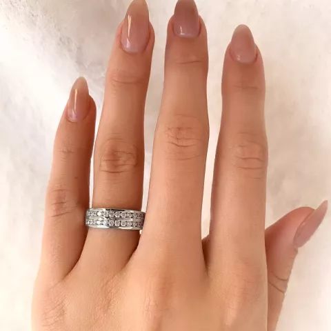 witte ring in gerodineerd zilver