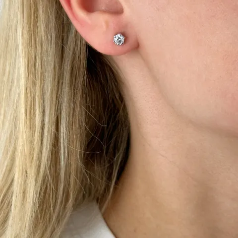 5 mm zirkoon oorsteker in zilver