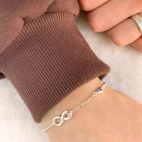 infinity hart armband in zilver met hanger in zilver