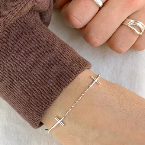 Kruis armband in zilver met hanger in zilver