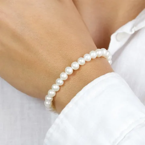 17 cm parel armband met zoetwaterparel.