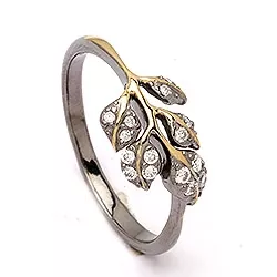 Blad ring in zwart gerhodineerd zilver met verguld sterlingzilver
