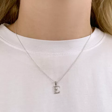 letter e hanger in zilver