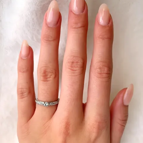 Elegant smal zirkoon ring in zilver