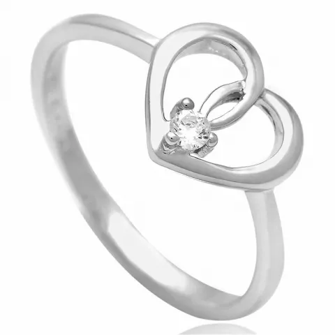 Eenvoudige hart zirkoon ring in zilver