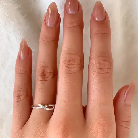 Smal abstract ring in zilver