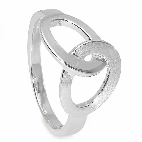 Mat ovale ring in zilver