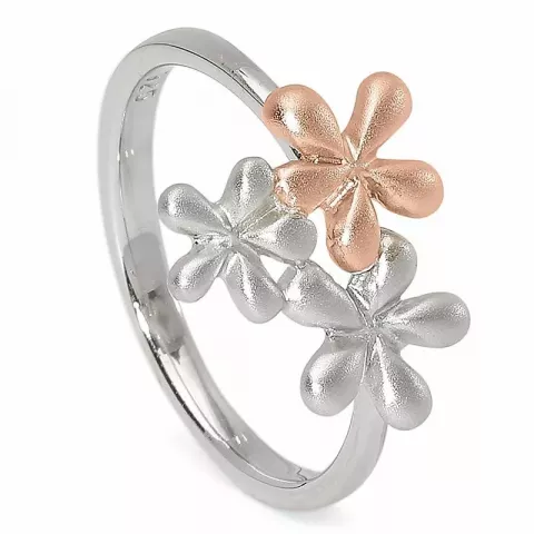 Gezandstraald bloem ring in zilver met zilver met een roze coating