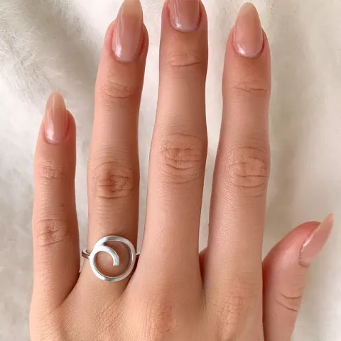 Elegant rond ring in zilver