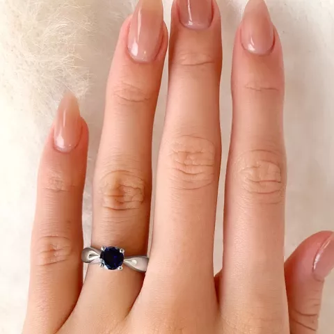 blauwe saffier ring in zilver