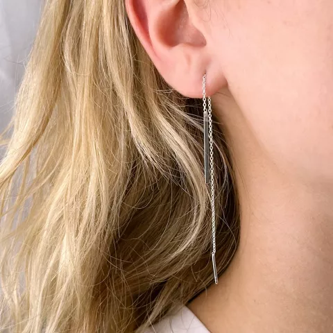 lange ketting oorbellen in zilver