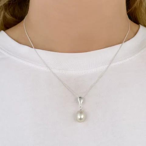 parel ketting in zilver met hanger in zilver
