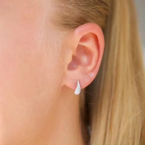 zirkoon oorbellen in zilver