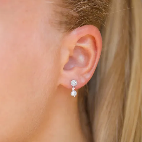 parel oorbellen in zilver - Lumé Etched