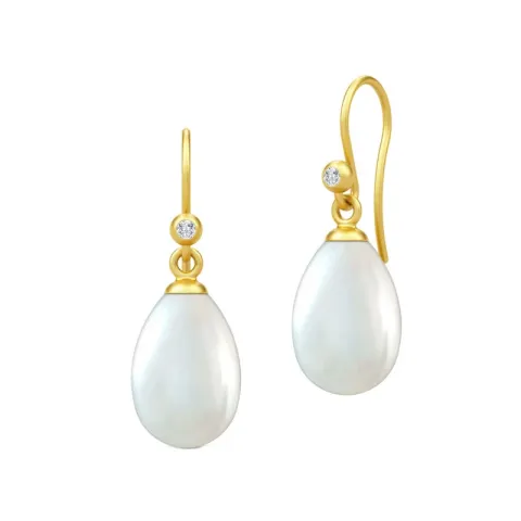 Julie Sandlau Afrodite parel oorbellen in verguld sterlingzilver witte zirkoon