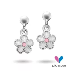 Pia en Per bloem oorbellen in zilver witte emaille