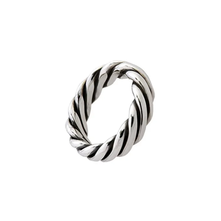gedraaide RS of Scandinavia ring in geoxideerd sterlingzilver