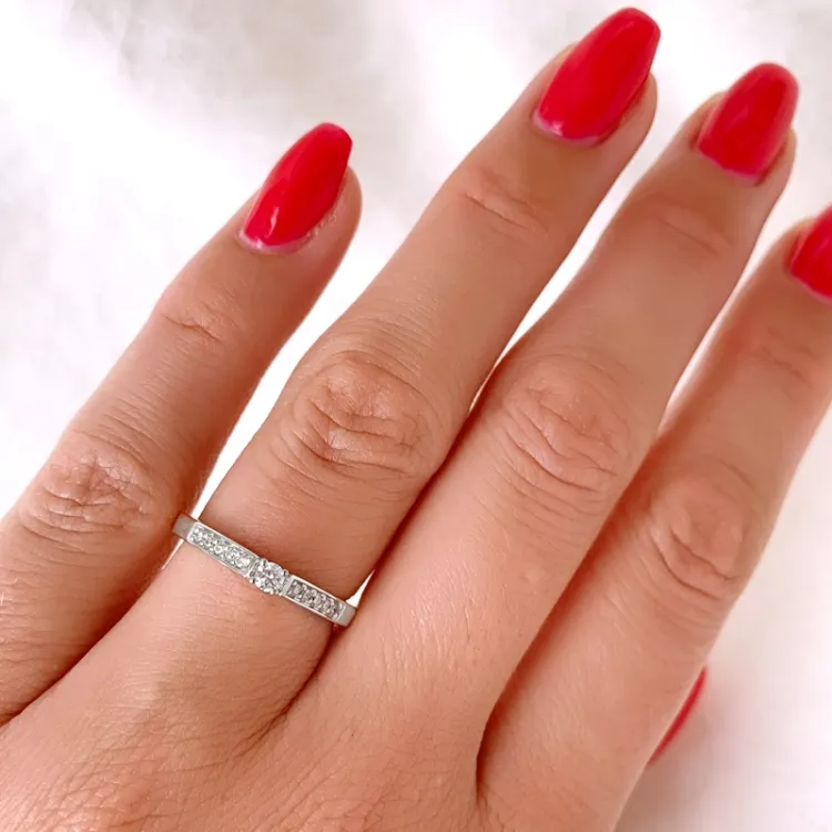 diamant ring in 14 karaat goud-en witgoud 0,15 ct