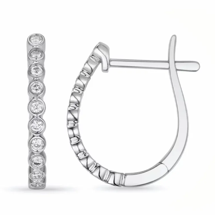 creool in 14 karaat witgoud met diamant
