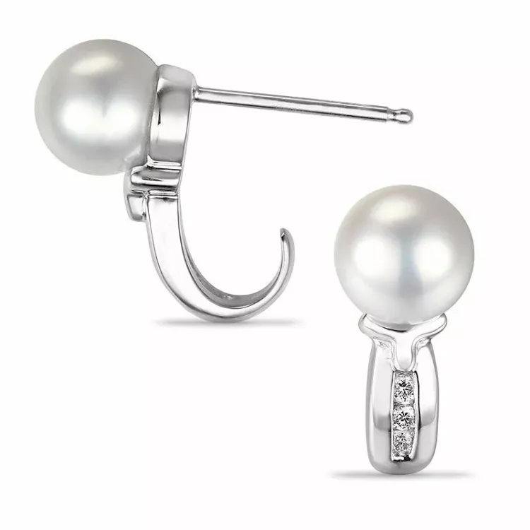 parel halfcreool in 14 karaat witgoud met diamant