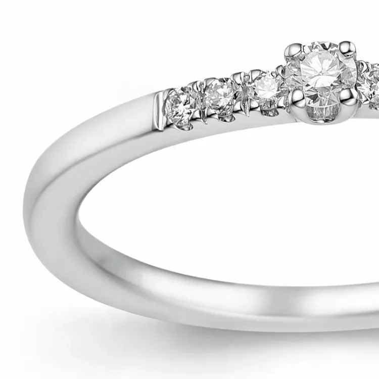 diamant ring in 14 karaat witgoud 0,04 ct 0,06 ct