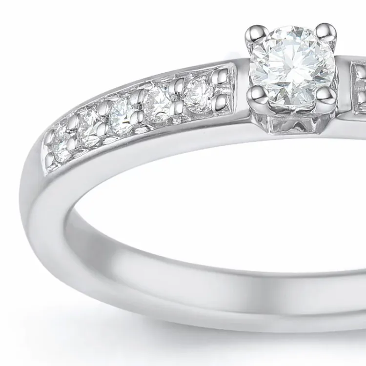 diamant ring in 14 karaat witgoud 0,20 ct