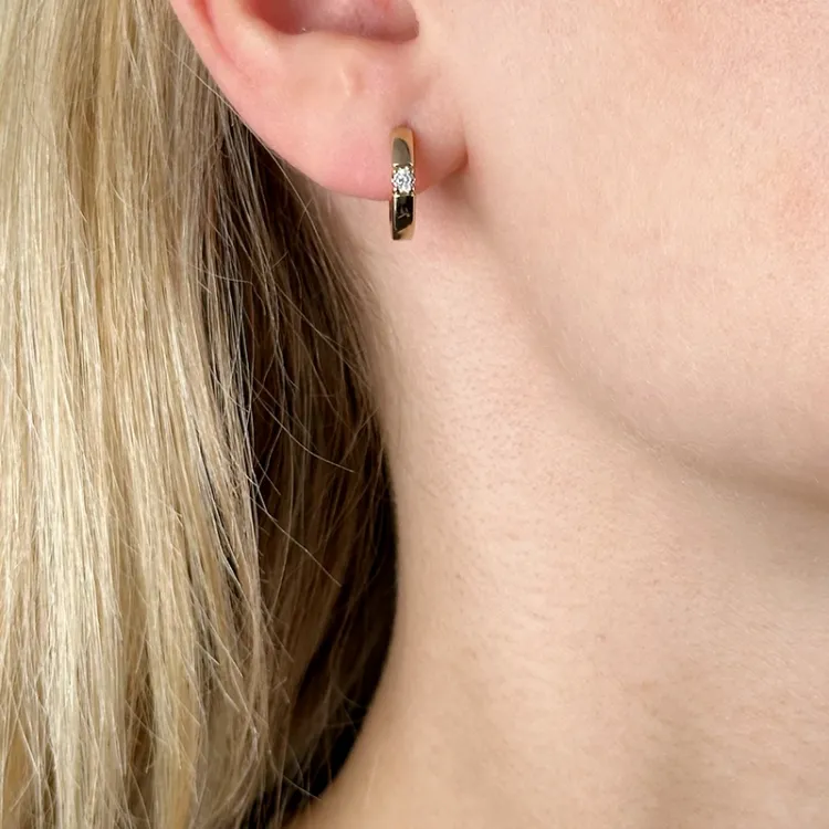 14 mm diamant creool in 14 karaat goud met diamant