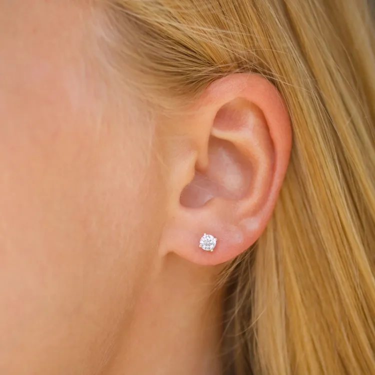 4,5 mm rond oorsteker in 9 karaat goud met zirkoon - Gold Collection