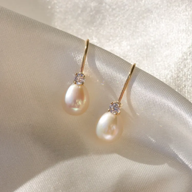 lange oorbellen in 9 karaat goud met zirkoon - Gold Collection