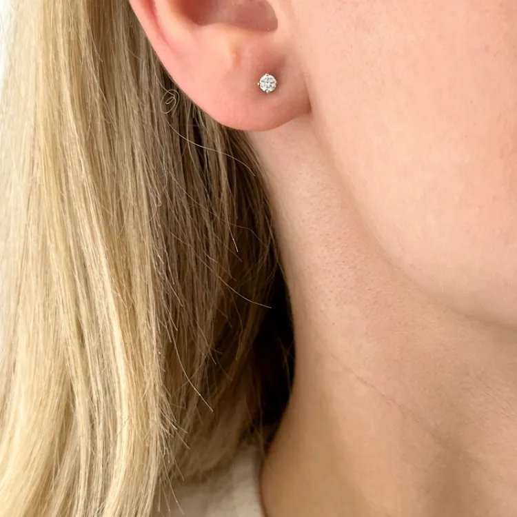 1/2 paar 3 mm oorbellen in 14 karaat goud met zirkoon - Gold Collection