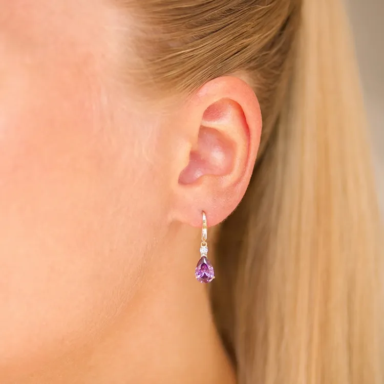 druppelvormige oorbellen in 14 karaat goud met synthetisch amethist en zirkoon - Gold Collection