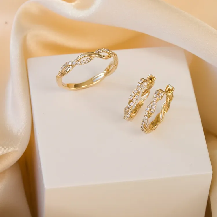 diamant ring in 14 karaat goud 0,15 ct