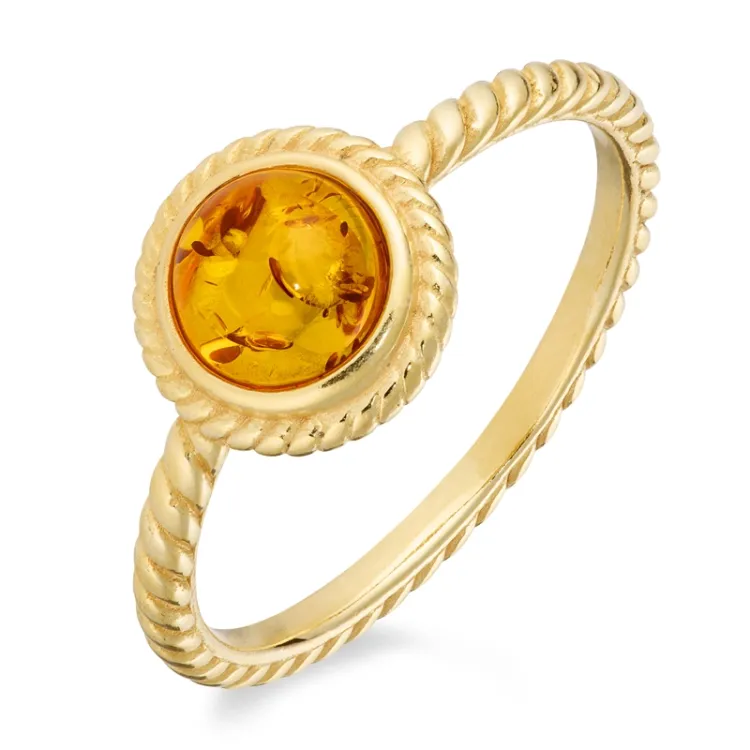 Smal barnsteen ring in verguld sterlingzilver