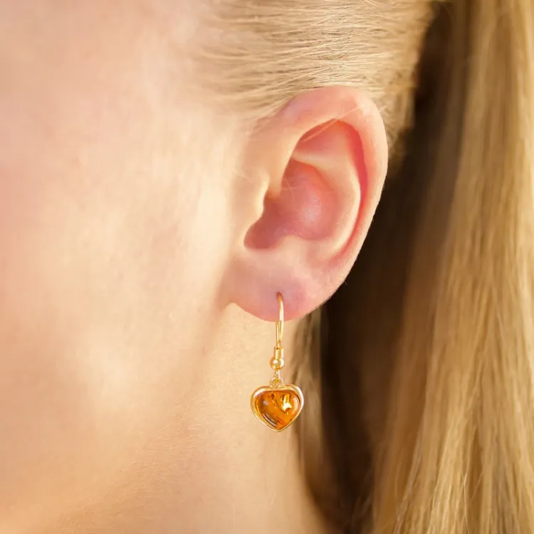 Hart barnsteen oorbellen in verguld sterlingzilver