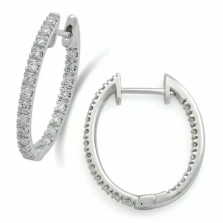 13 mm diamant creool in 14 karaat witgoud met diamanten 