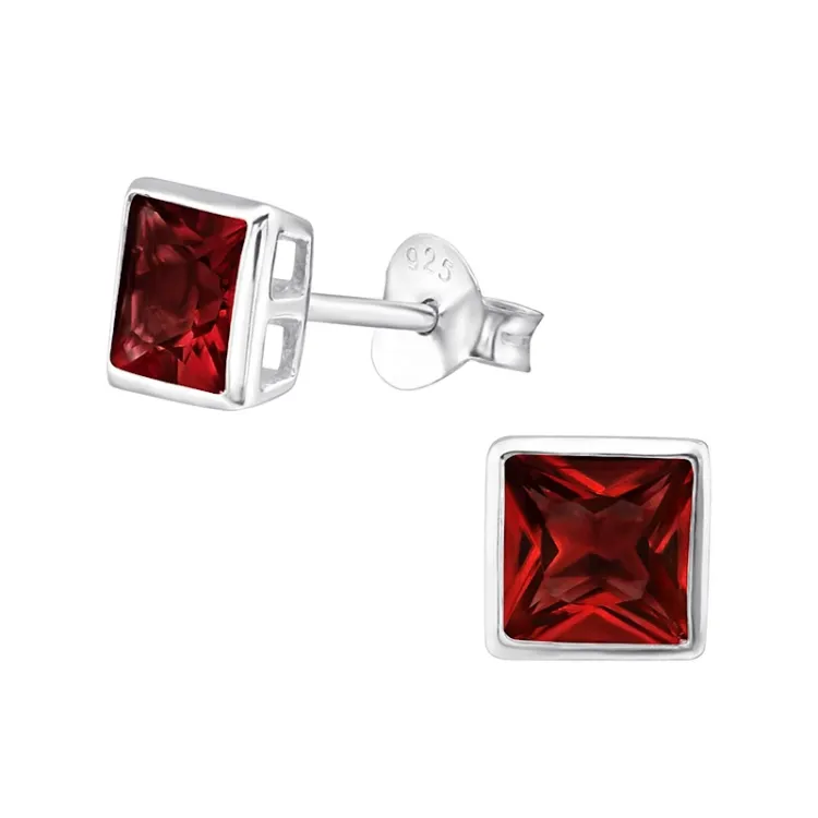5 mm vierkant rode zirkoon oorbellen in zilver - Little Ones