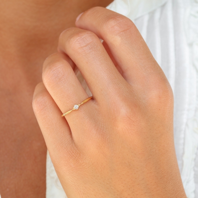 lab grown diamant solitaire ring in verguld sterlingzilver